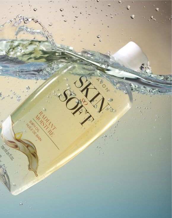 Skin So Soft Bonus Size Radiant Moisture Bath Oil