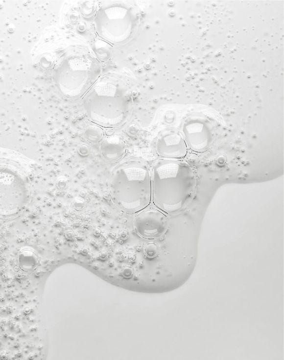 Rich creamy lather texture of Avon Senses shower gel
