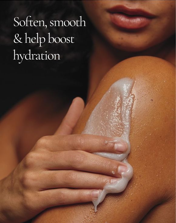 Skin So Soft Plus HydroPlenish With Hydrating Hyaluronic Acid Body Scrub
