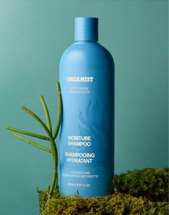Organist with Algae Moisture Shampoo