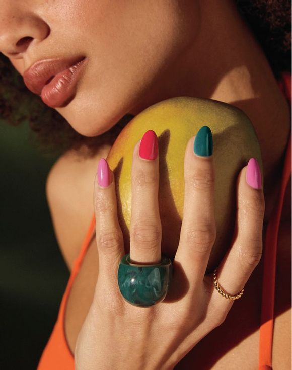 fmg Glimmer Rio Rising Nail Lacquer