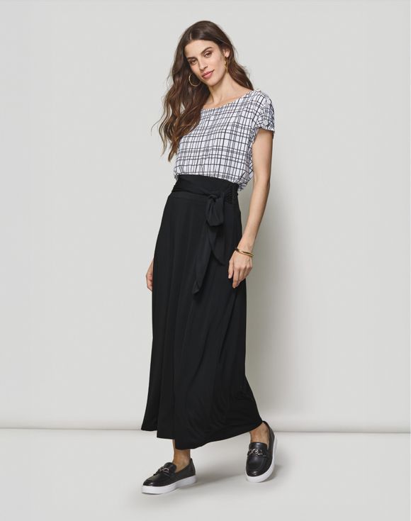 Casual Chain Sneaker $13.99 FINAL SALE