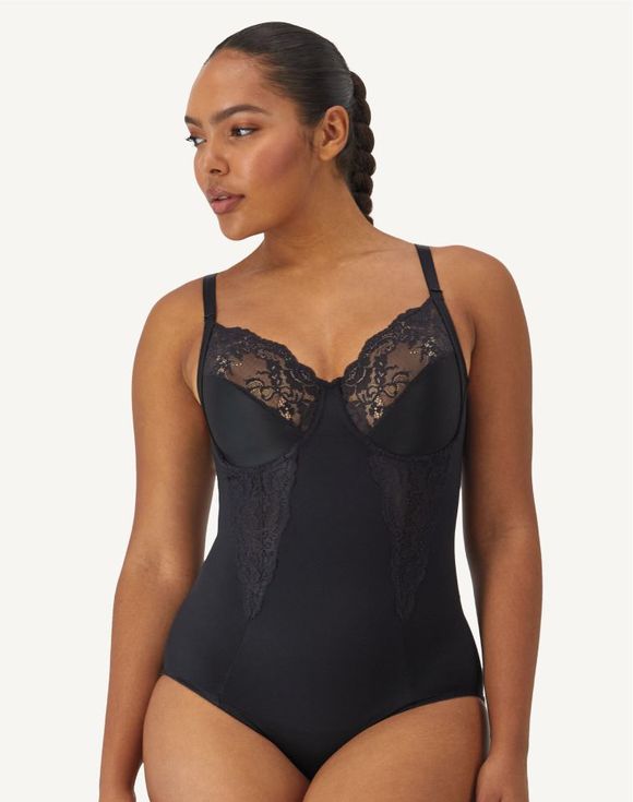 Maidenform Ultra Firm Body Shaper with Built-in Underwire (FL1456)