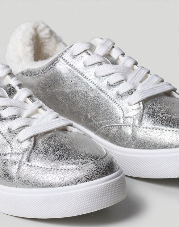 Distressed Sneaker