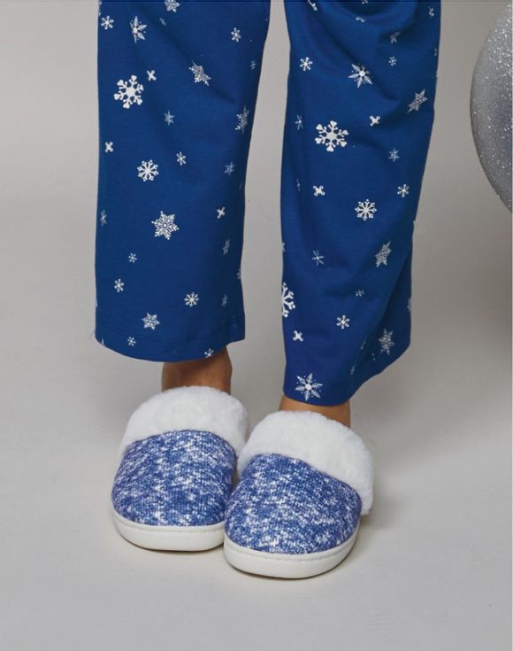 Space-Dye Slippers