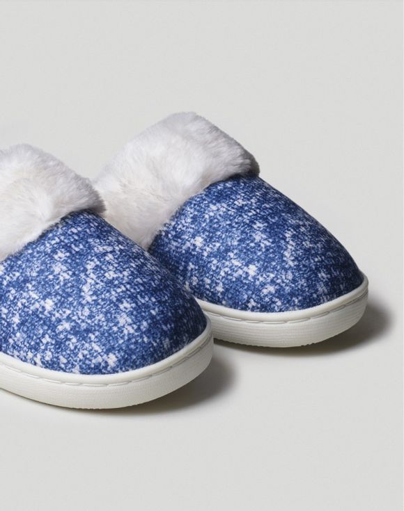 Space-Dye Slippers