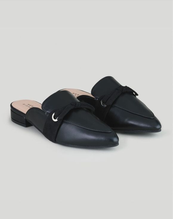 Grommet Mule