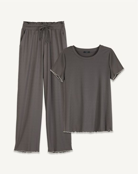 Ribbed Lounge Set