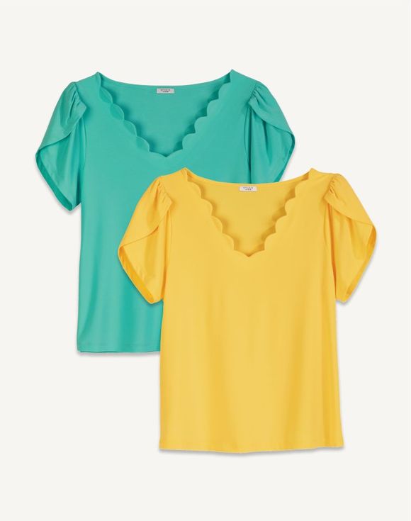 Petal Sleeve Top