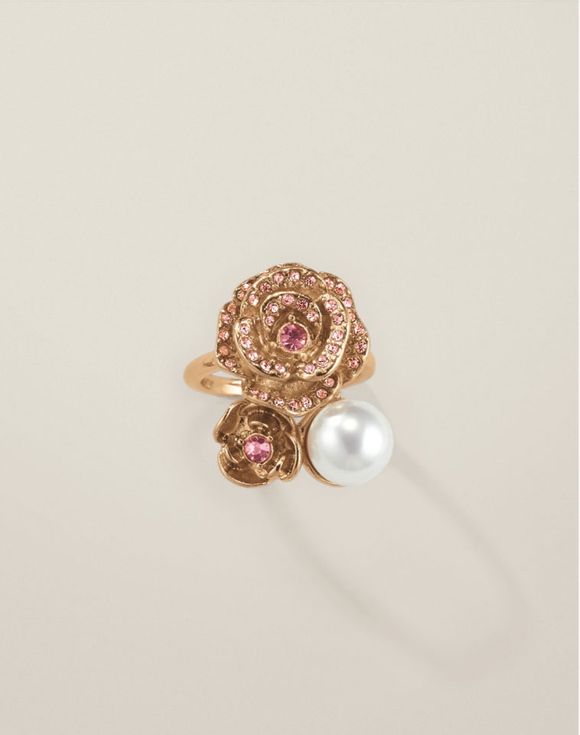 Rose Garden Pearly Ring