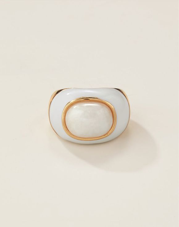White Quartz Enamel Ring