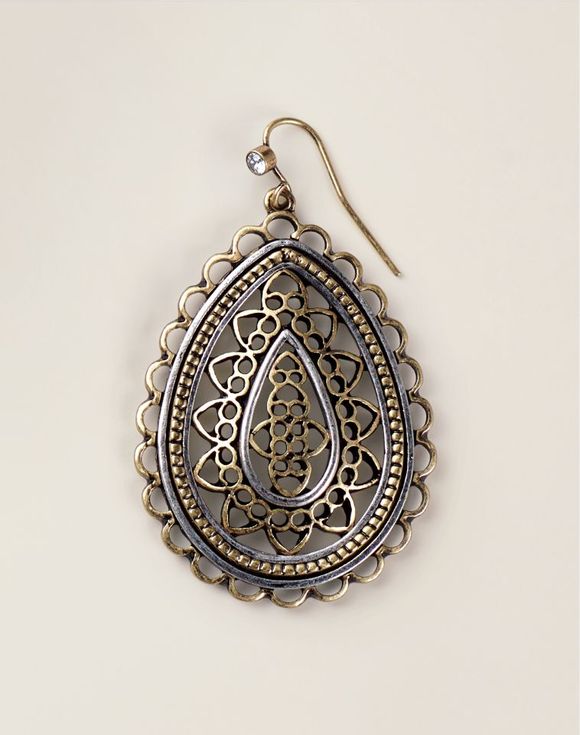 Fused Filigree Drop Earring single close-up showing intricate cutout detail