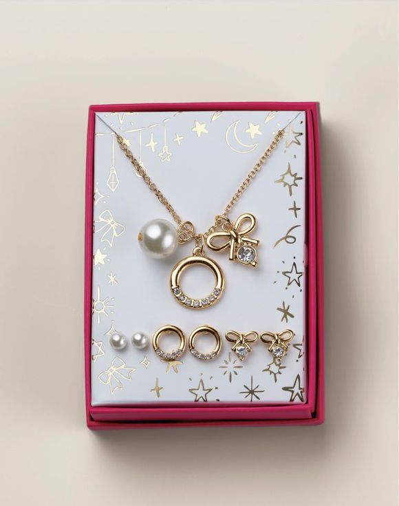 Classic Charms Gift Set