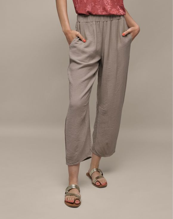 Barrel Pants - flat lay