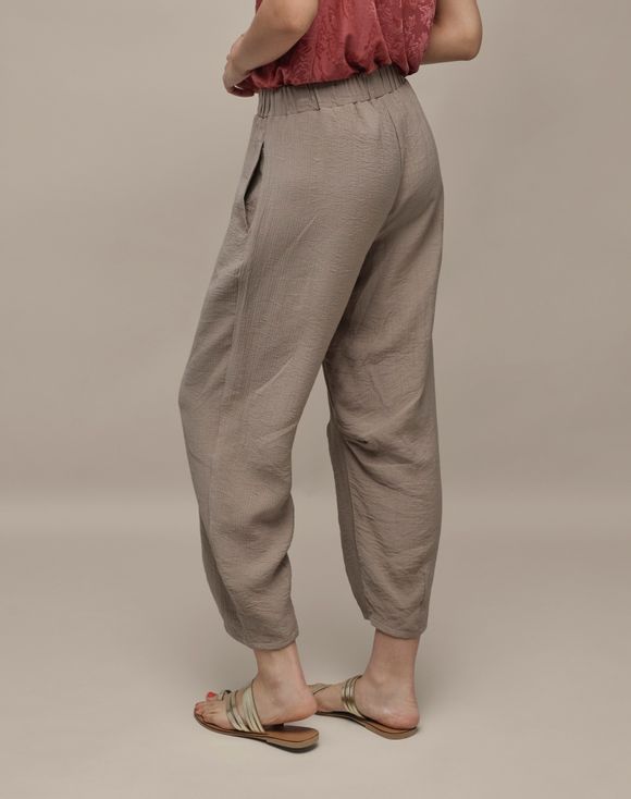 Barrel Pants - side view